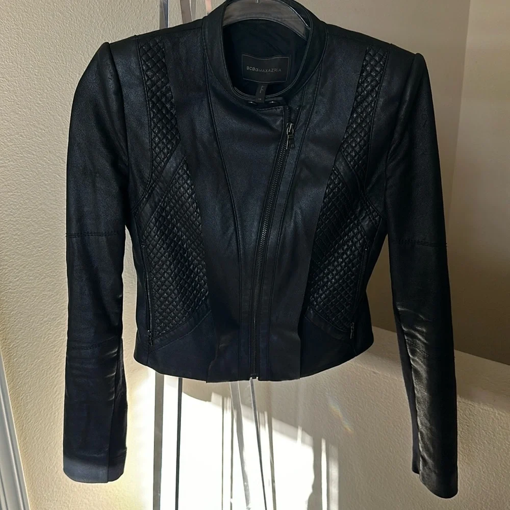 Beautiful BCBG MAX AZRIA Misa Blocked Jacket Moto Jacket - Picture 5 of 7